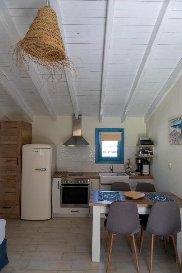 Bungalows Iphigenia 페프코초리 외부 사진