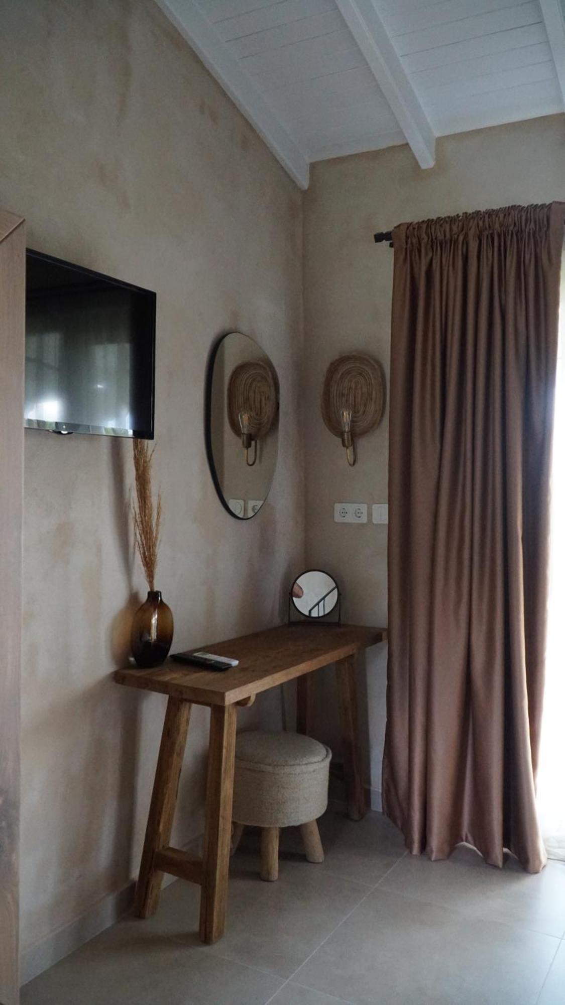 Bungalows Iphigenia 페프코초리 외부 사진