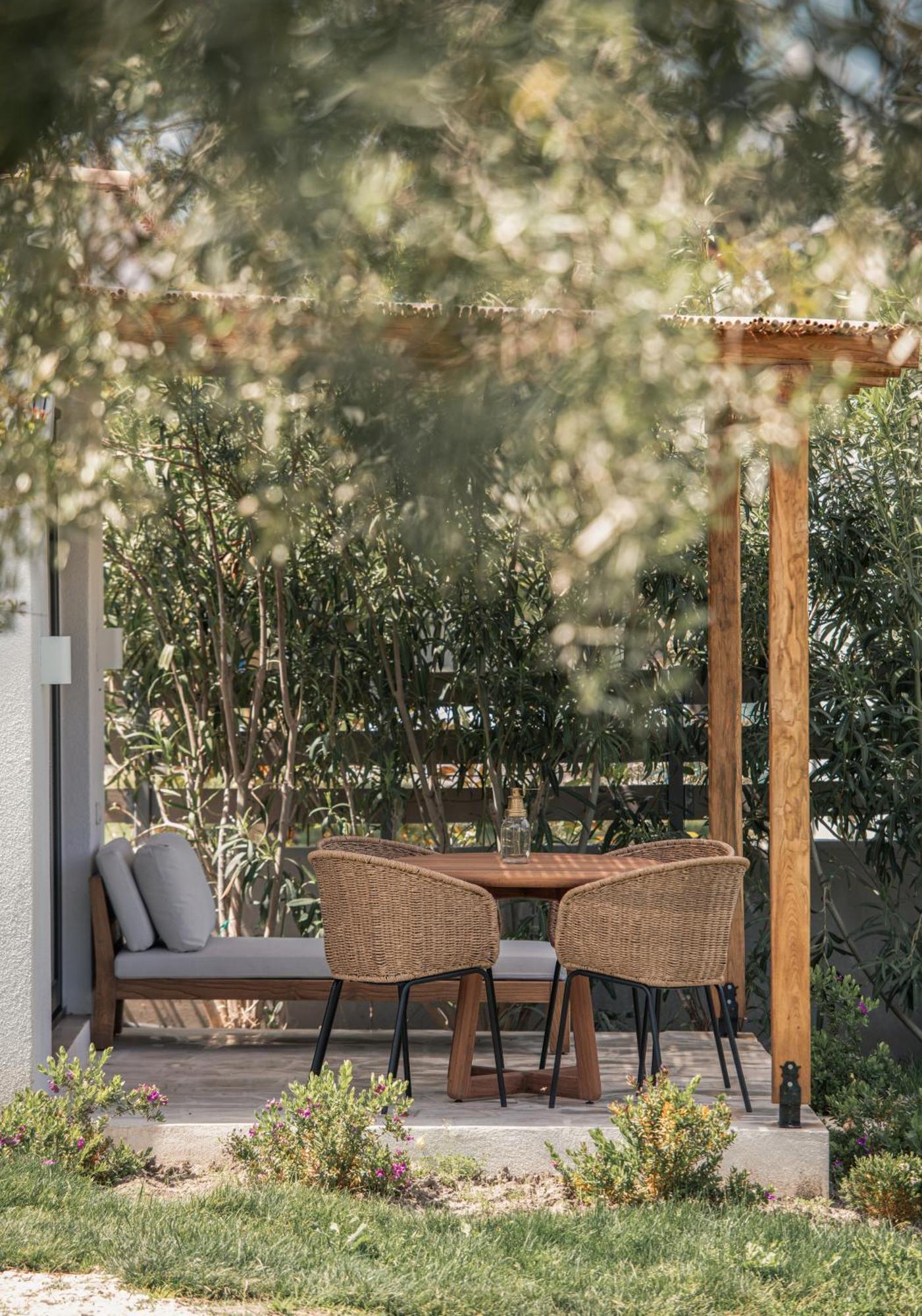 Bungalows Iphigenia 페프코초리 외부 사진